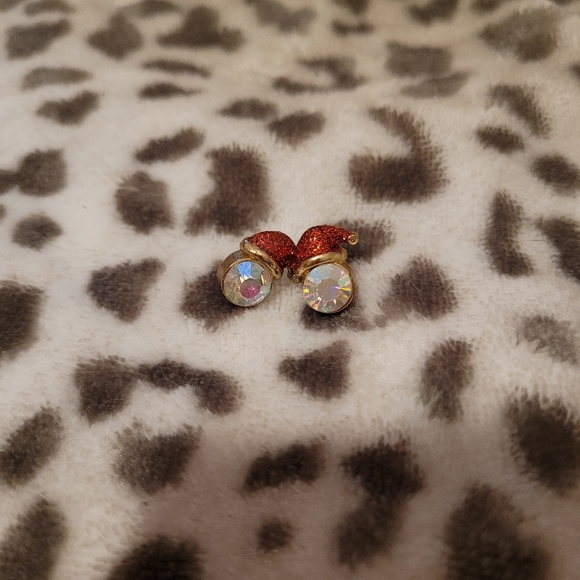 Santa Clause Christmas Earrings Jewel Holiday Red - Picture 2 of 3